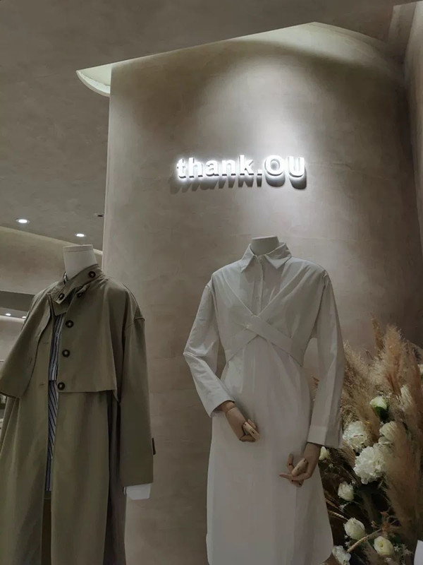 服裝店馬來(lái)漆效果圖